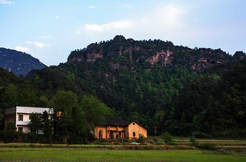 岳陽平江石牛寨旅游拓展基地