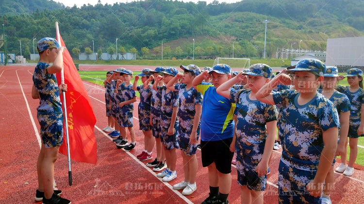 迷彩小兵夏令營第五期國防園